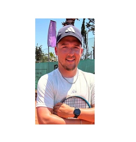 Read more about the article Our new Head Tennis Coach – Daniel James